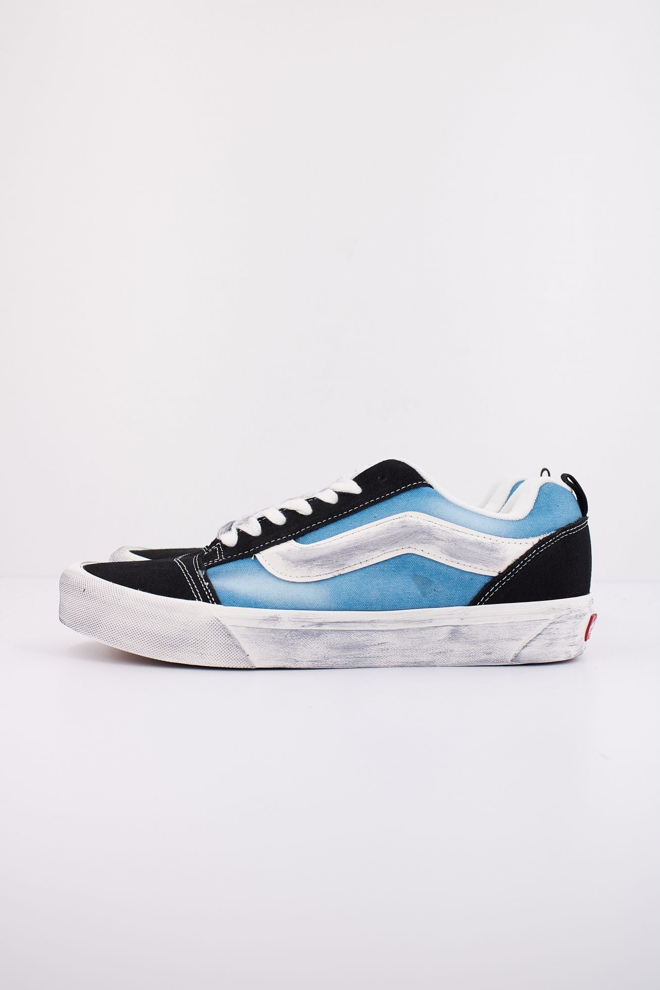 VANS  KNU SKOOL en color AZUL (1)