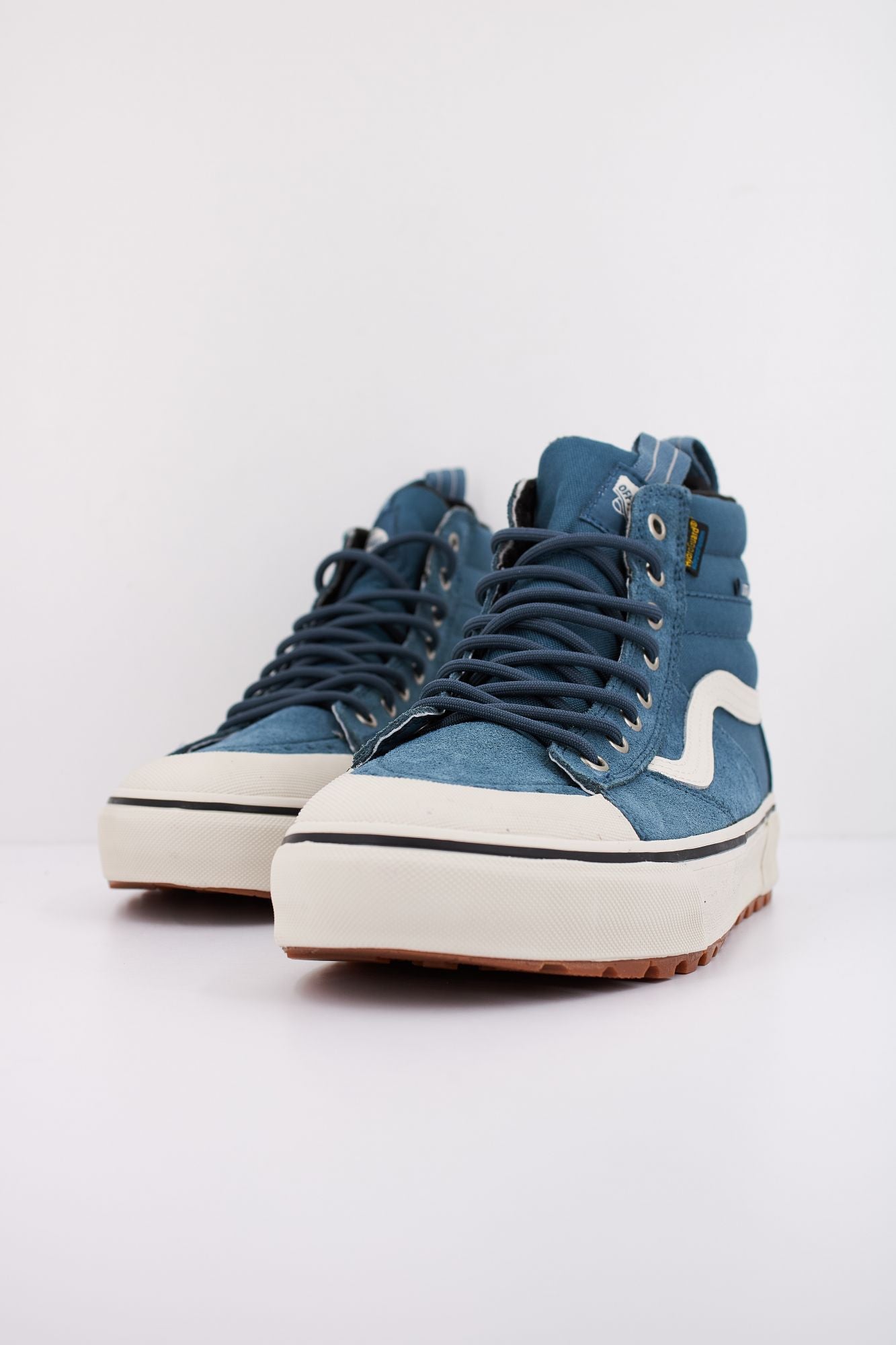 VANS MTE SK8-HI WATERPROOF en color AZUL (2)