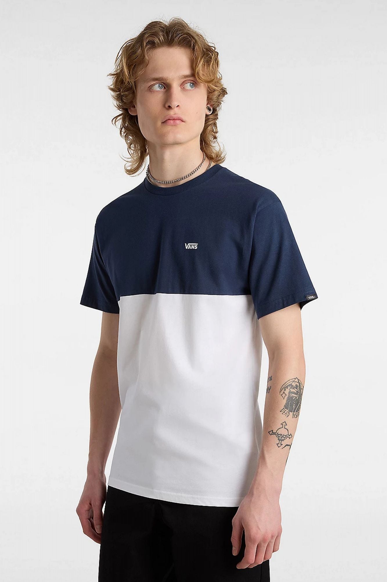 VANS COLORBLOCK TEE en color AZUL (1)