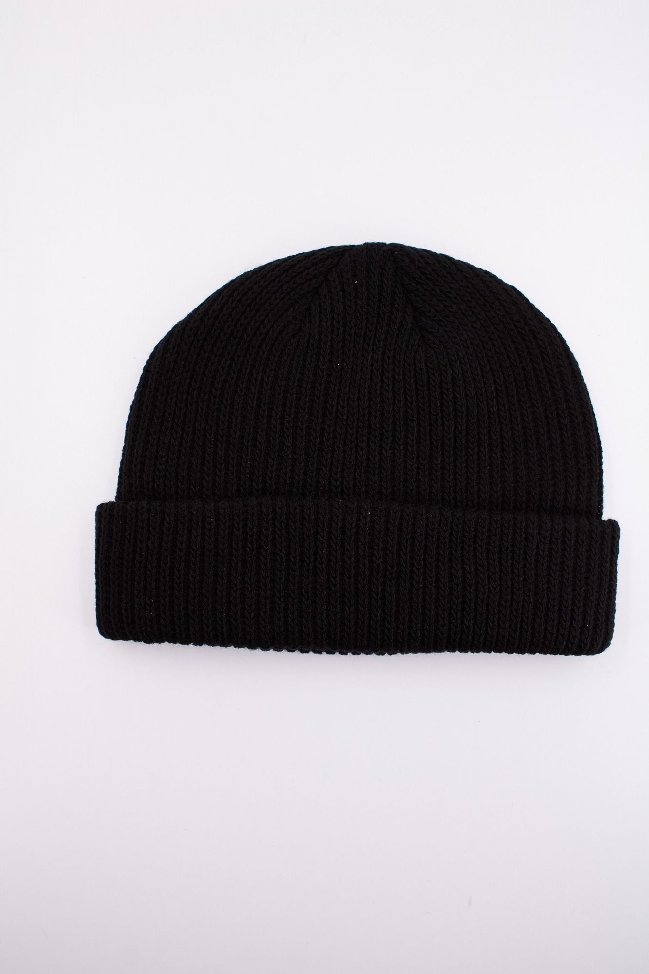 VANS CORE BASICS BEANIE en color NEGRO (2)