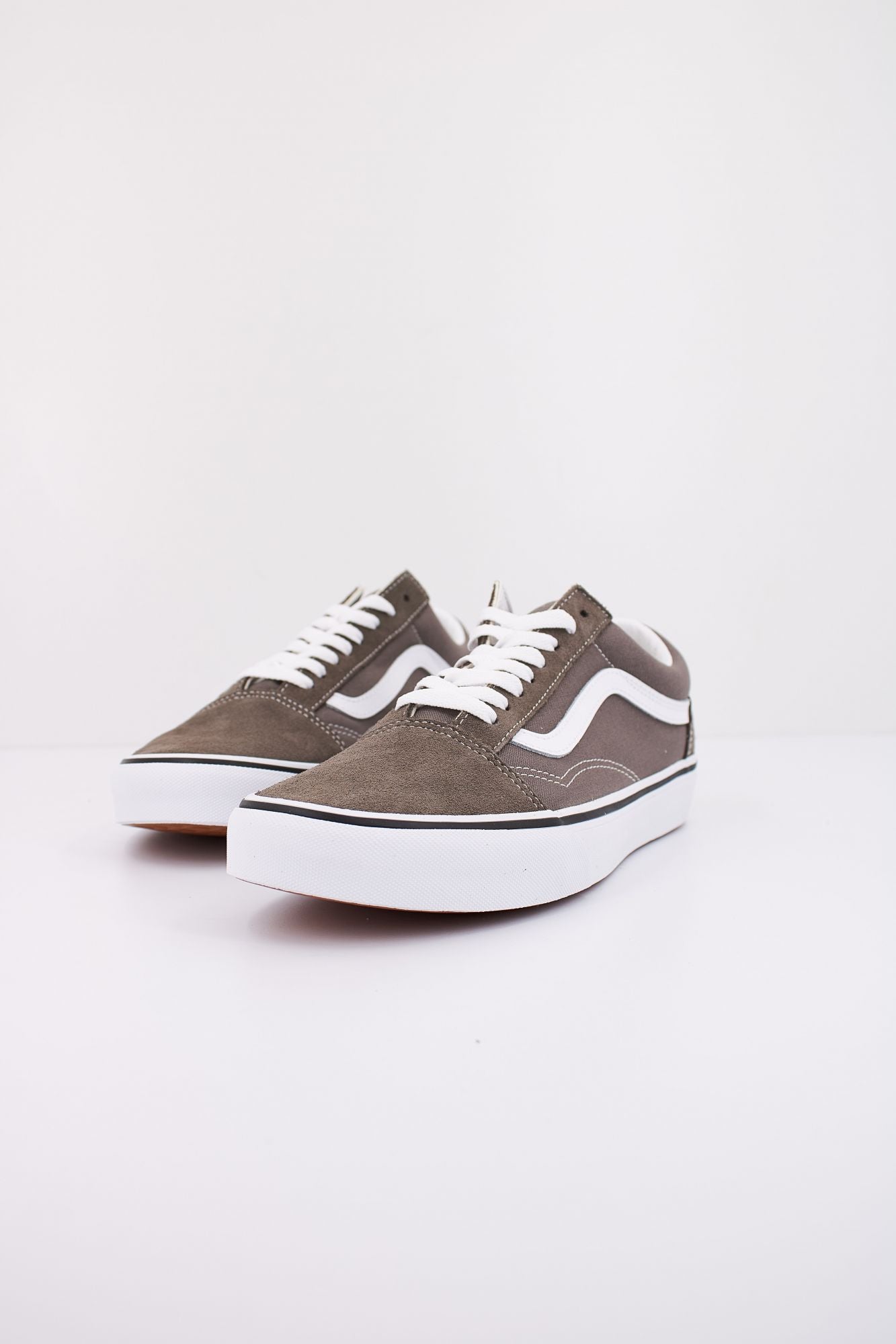 VANS OLD SKOOL en color MARRON (2)