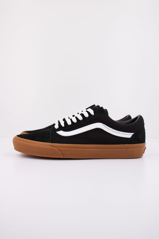 VANS OLD SKOOL en color NEGRO (1)