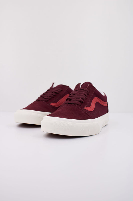 VANS UA OLD SKOOL  en color BURDEOS (2)