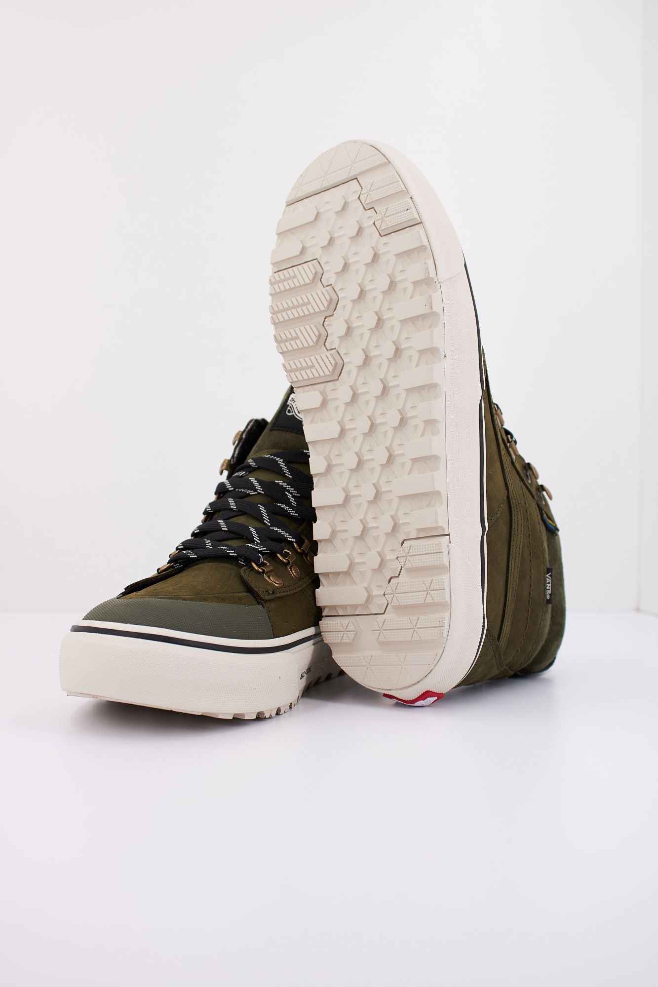 VANS SK8-HI DR MTE-2 en color VERDE (5)