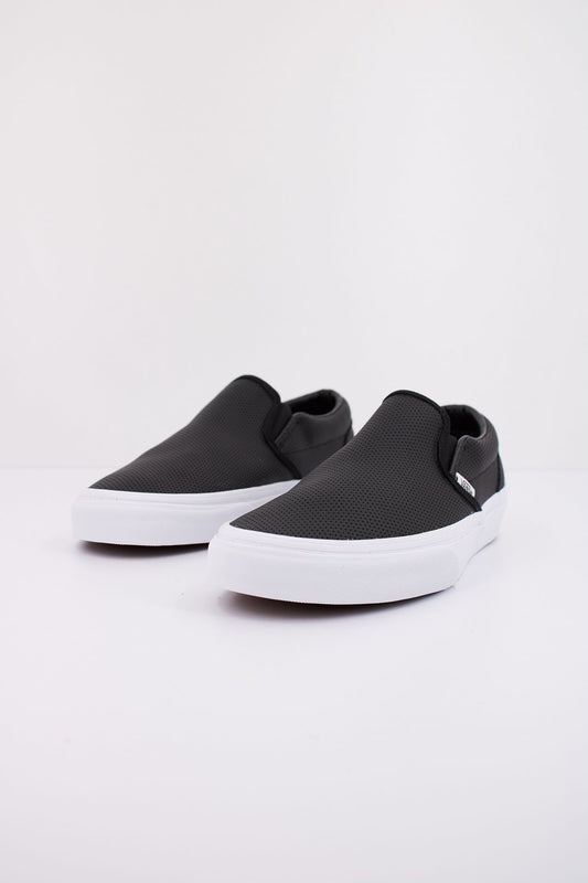 VANS CLASSIC SLIP-ON en color NEGRO (2)