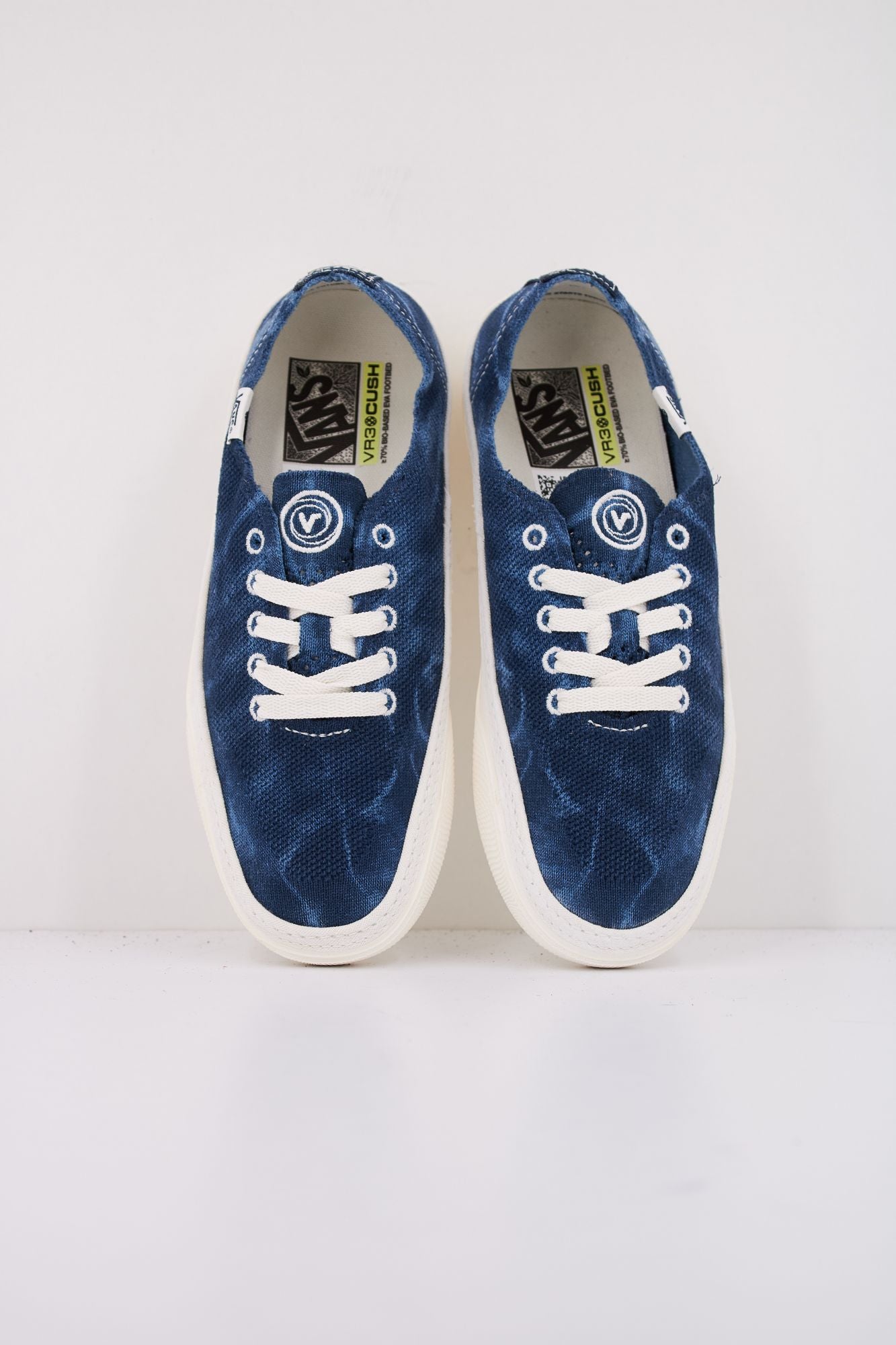 VANS CIRCLE VEE en color AZUL (3)