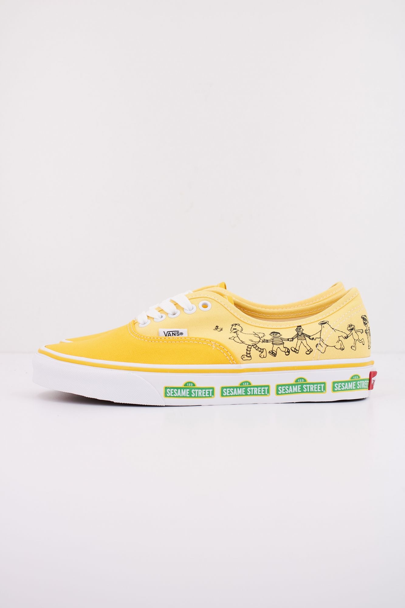 VANS AUTHENTIC en color AMARILLO (1)