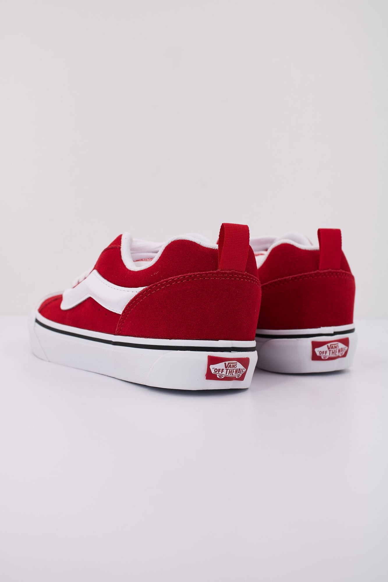 VANS KNU SKOOL en color ROJO (4)