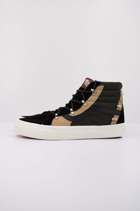 VANS SK8-HI ECHO DX en color NEGRO (1)