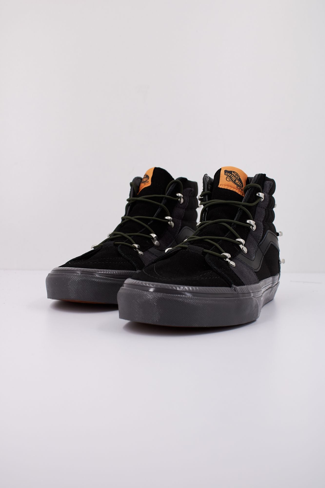 VANS SK8-HI ECHO DX en color NEGRO (2)