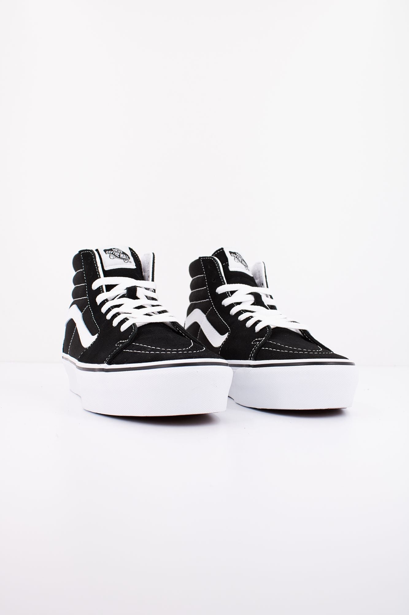 VANS SK8-HI PLATFORM 2.0 en color NEGRO (2)