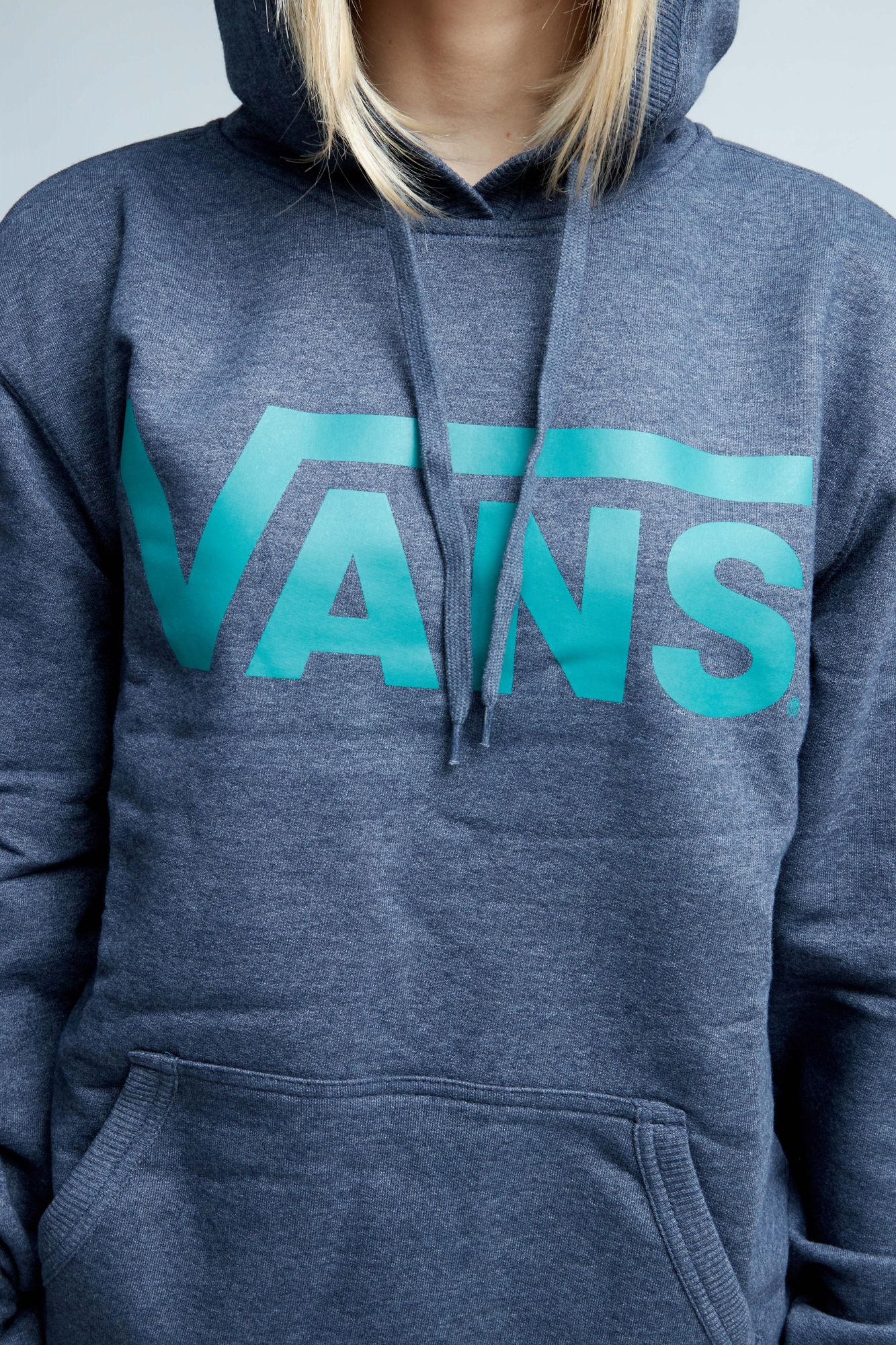 VANS CLASSIC PULLOVER en color AZUL (2)