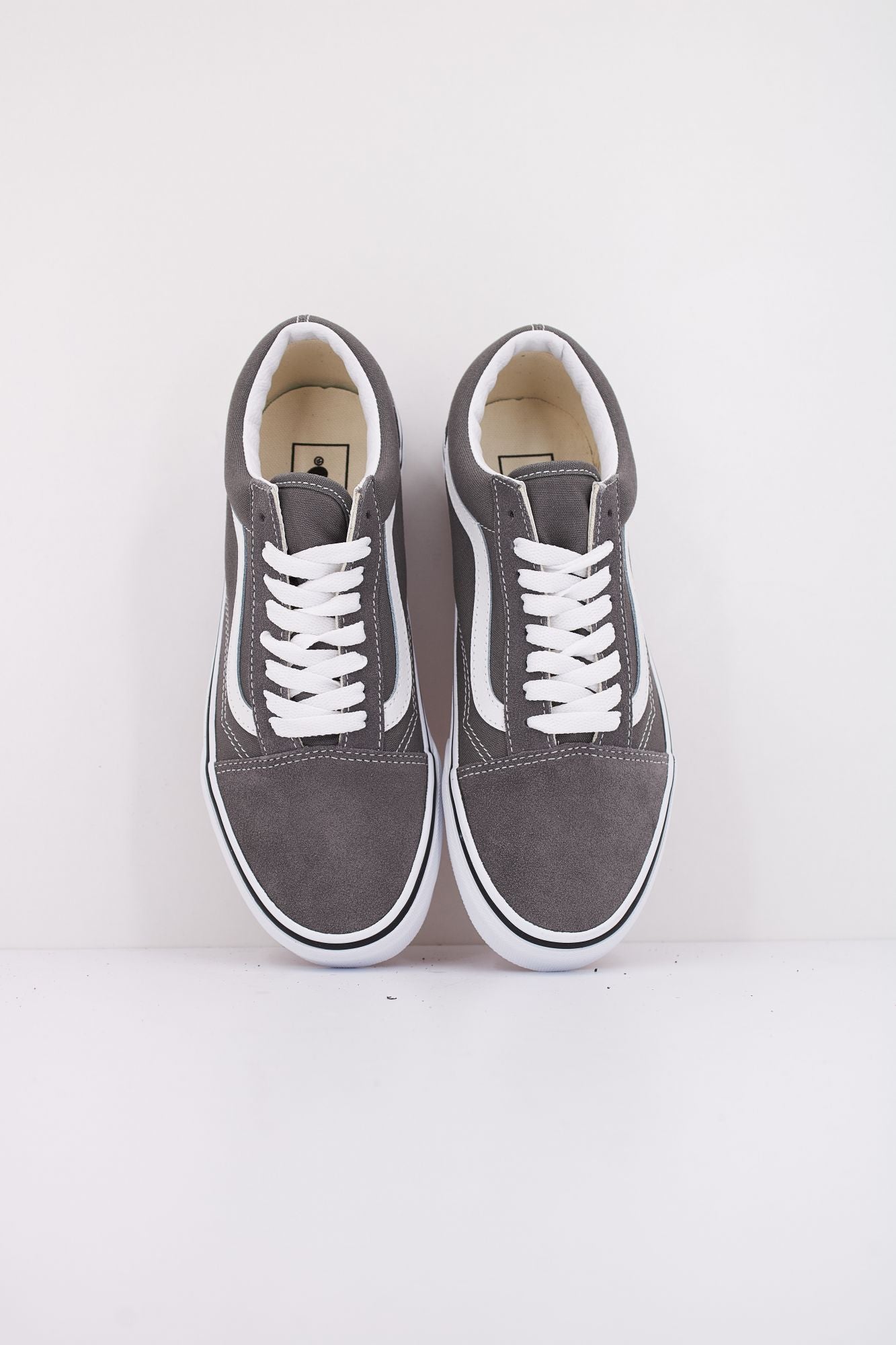 VANS OLD SKOOL en color GRIS (3)