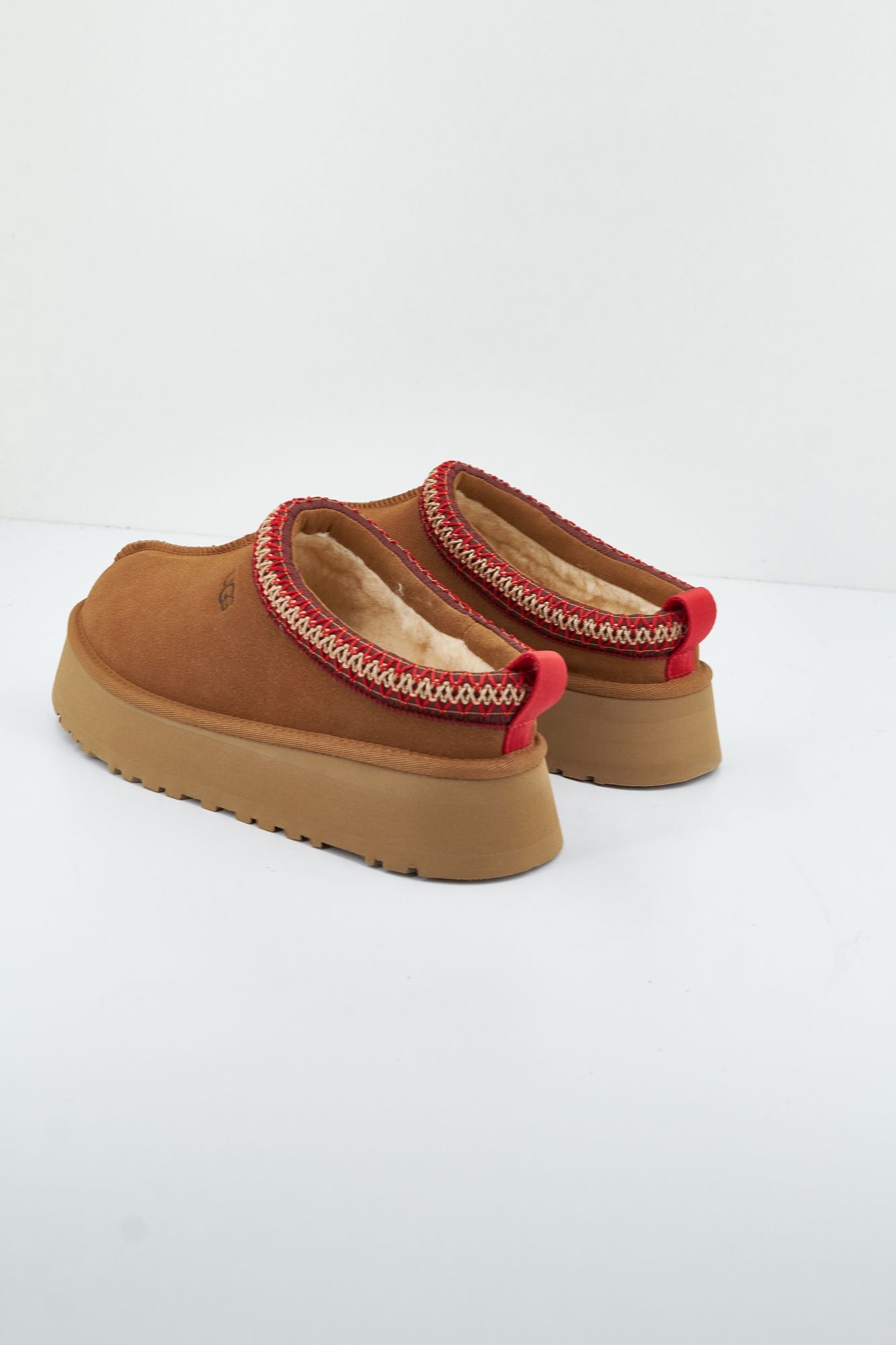 UGG W TAZZ en color MARRON CLARO (2)