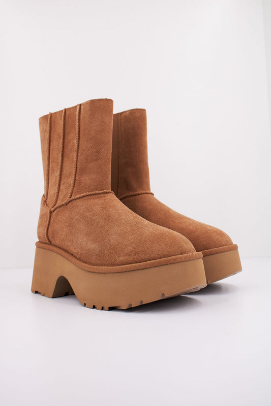 UGG W CLASSIC TWIN SEAM NEW HE en color MARRON (2)