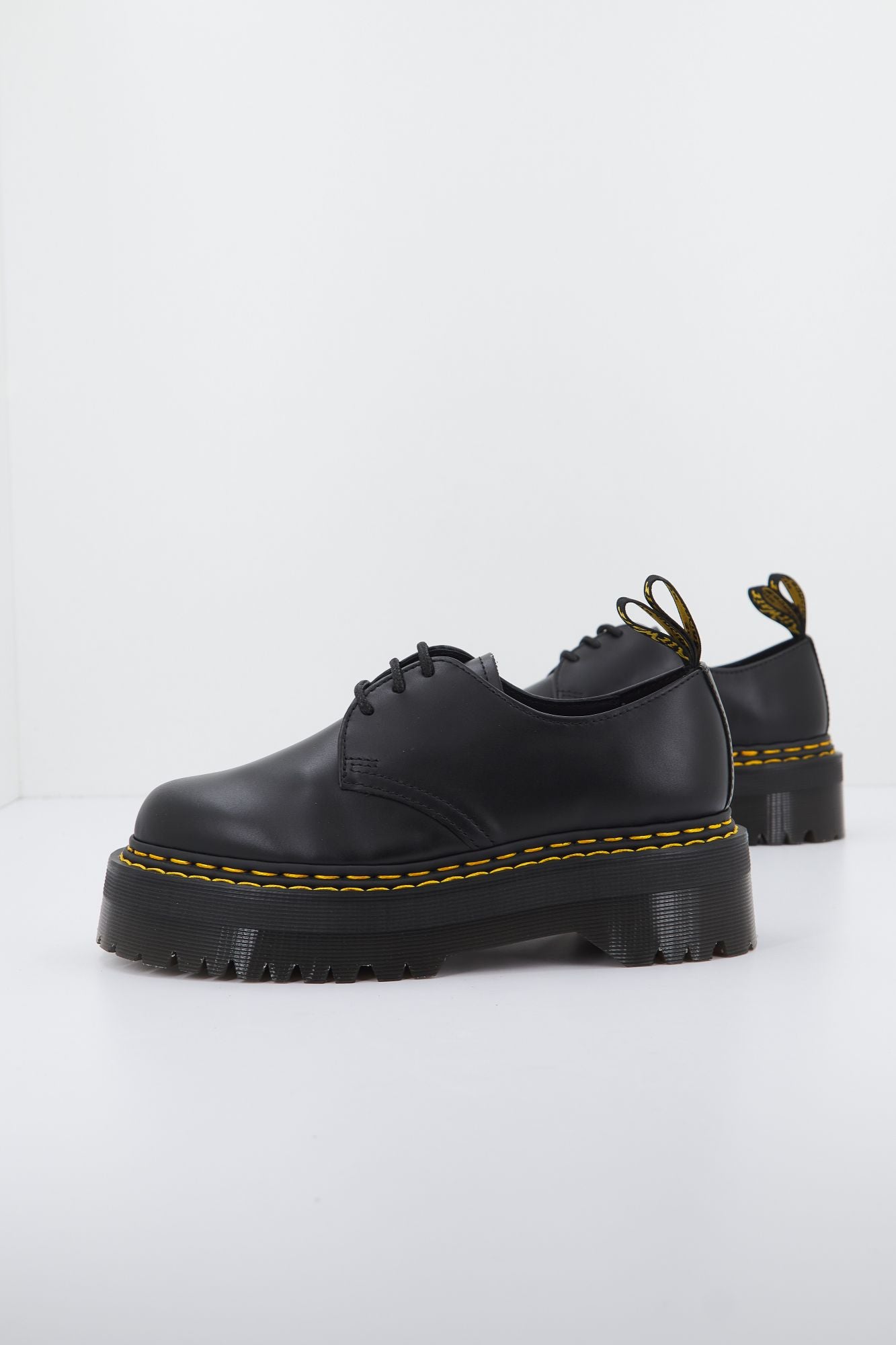 DR. MARTENS QUAD DS PARIS en color NEGRO (2)