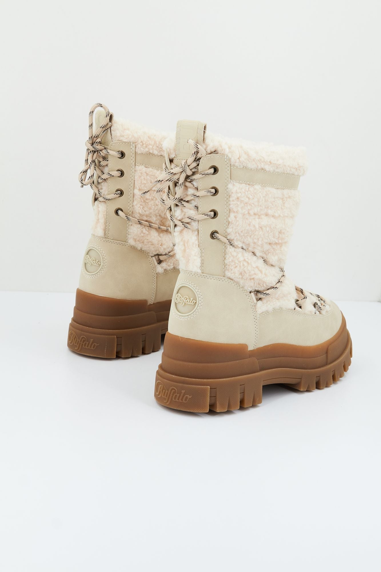 Botas buffalo store