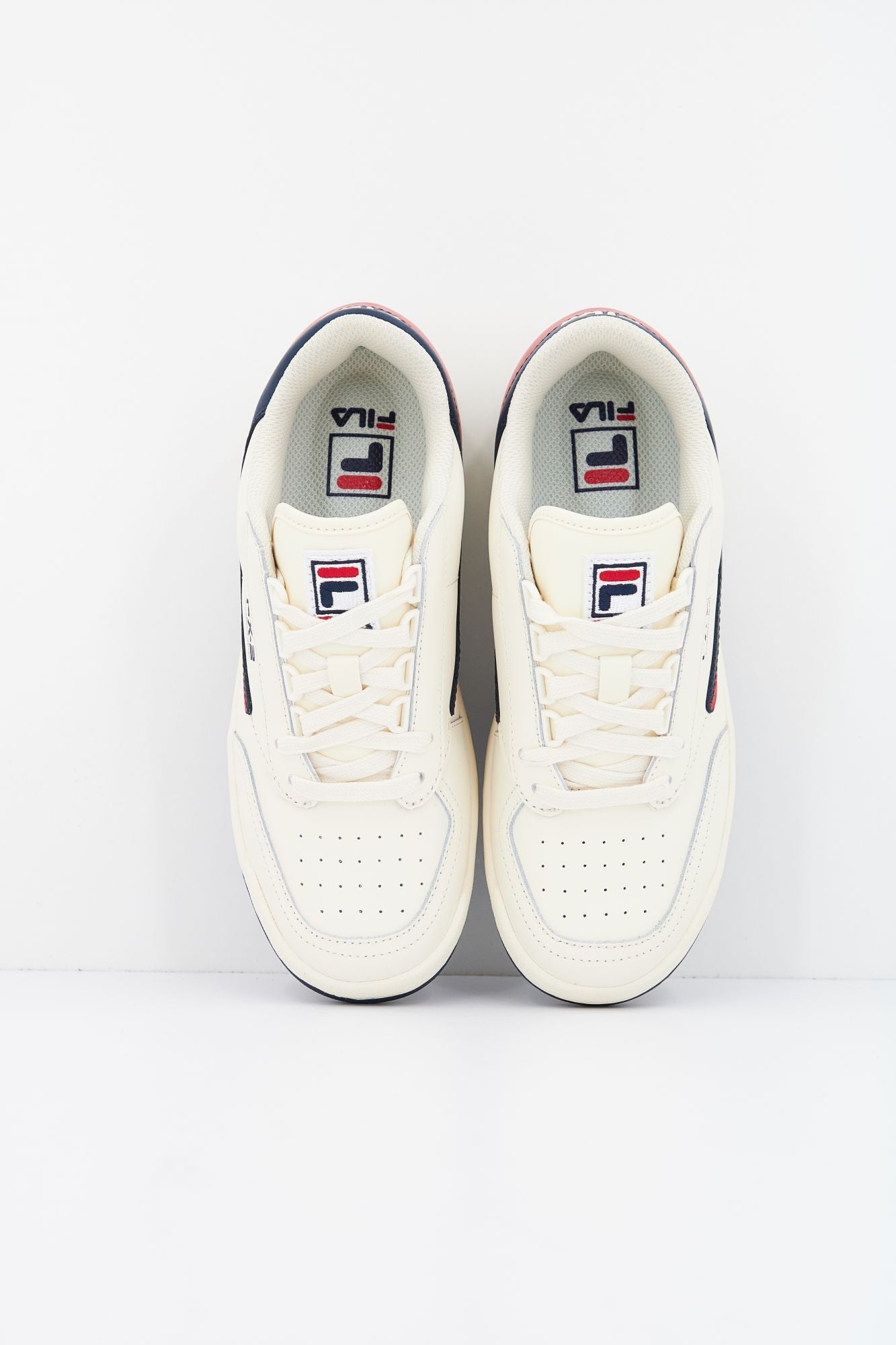 Fila tennis 2025 shoes online