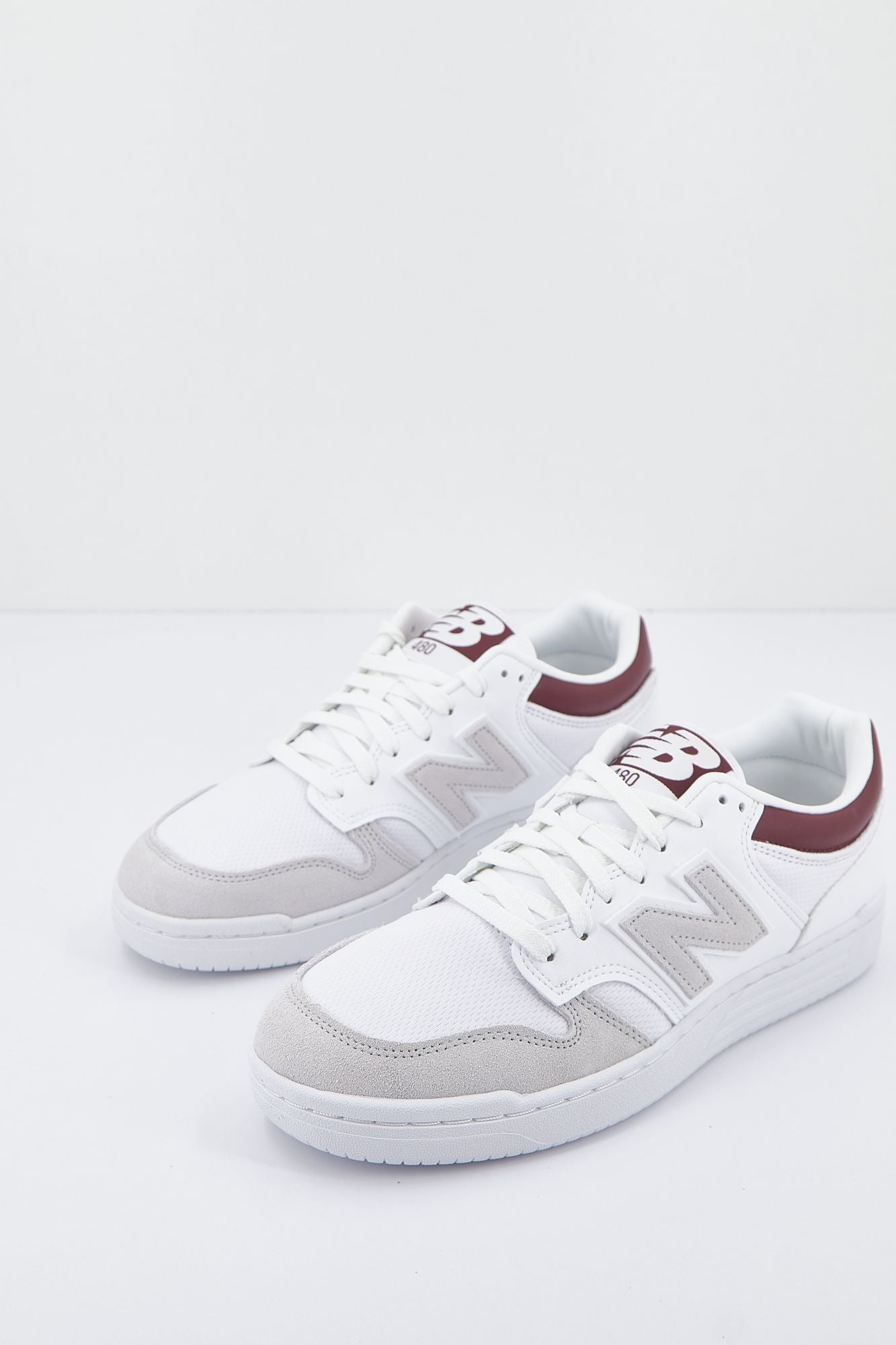 NEW BALANCE BB480 LKB RETRO HOOPS en color BLANCO (1)