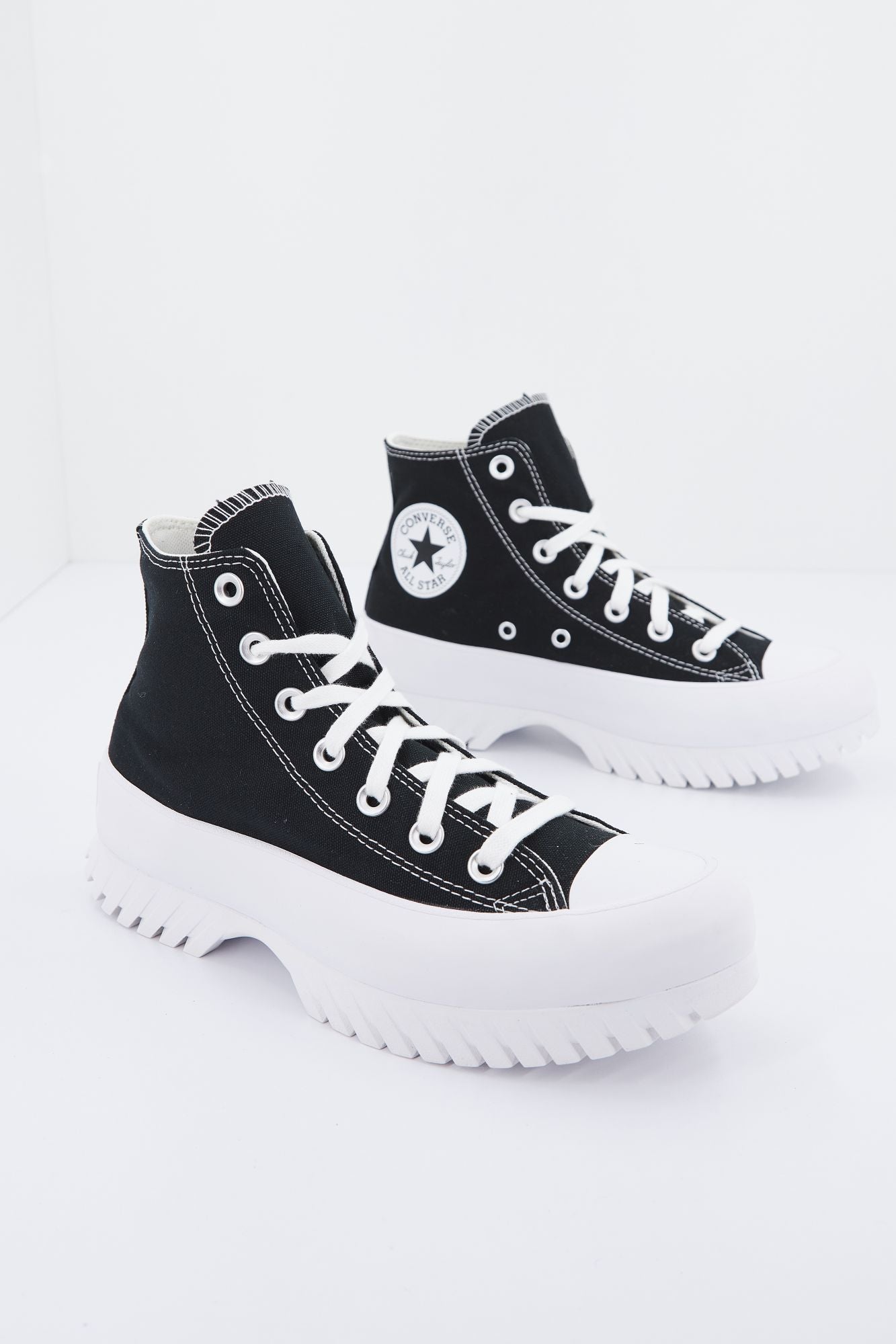 Converse noir grosse semelle new arrivals