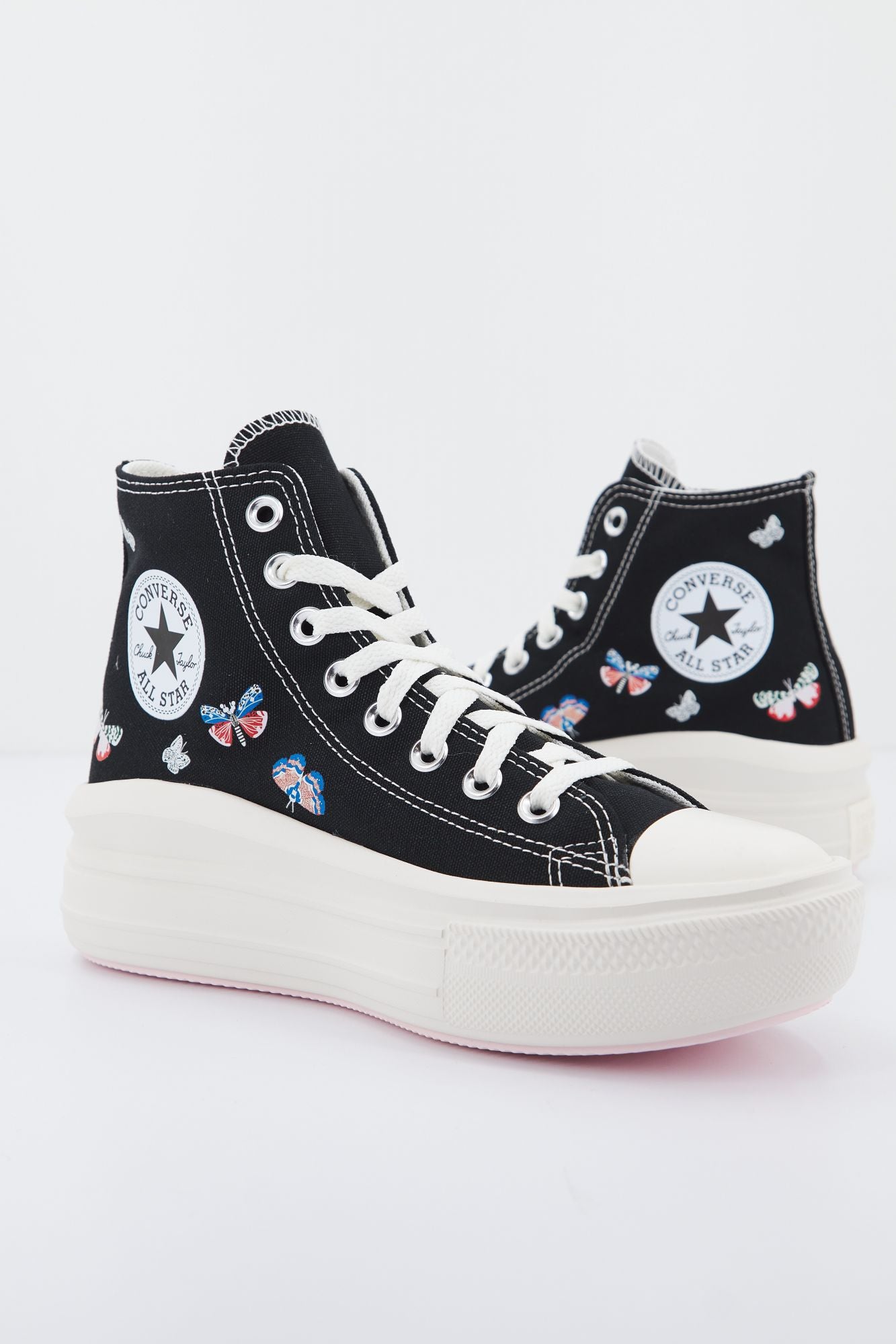 CONVERSE CHUCK TAYLOR ALL STAR MOVE HI en color NEGRO (1)