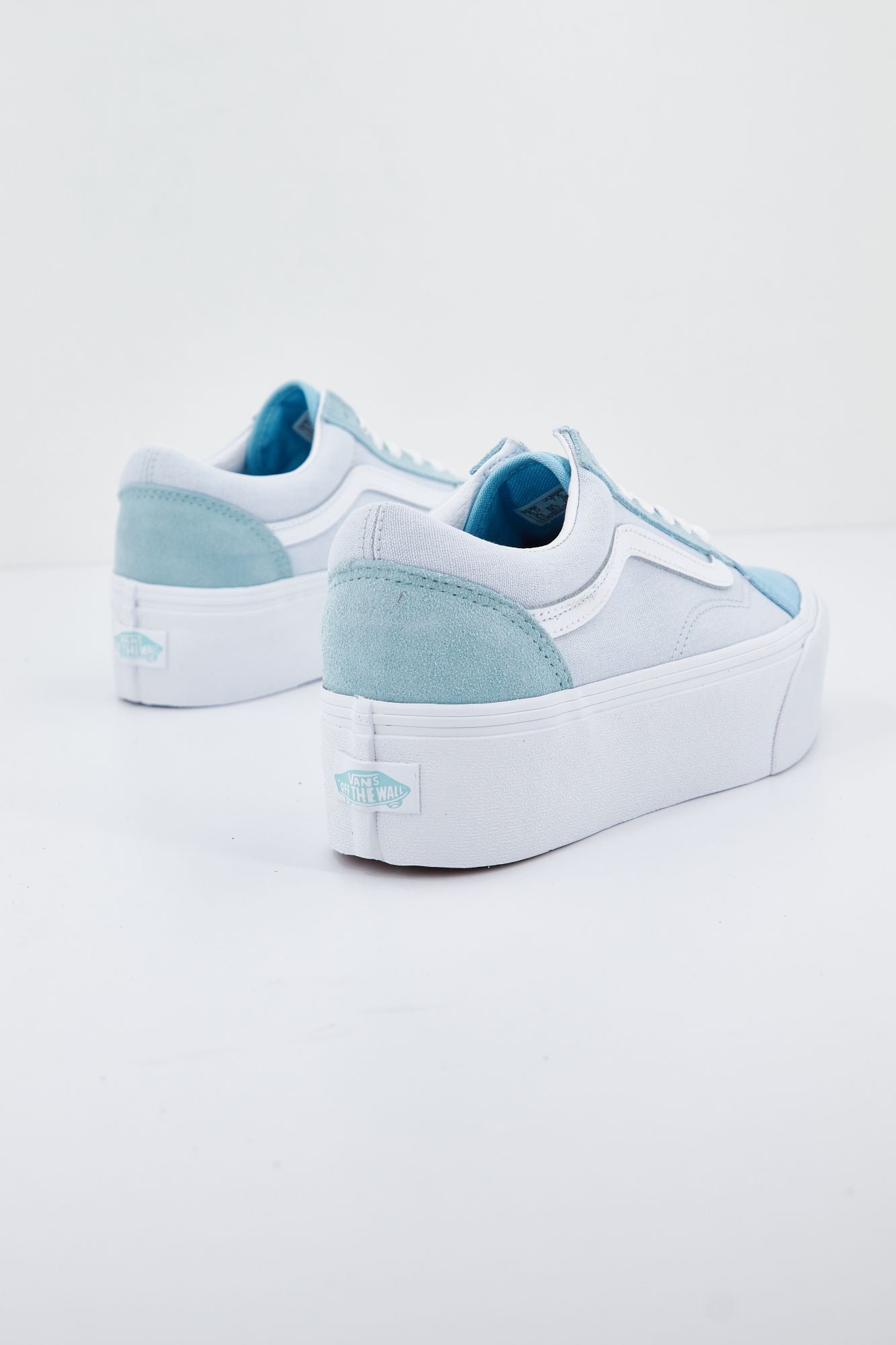 VANS OLD SKOOL STACKFORM en color AZUL (3)