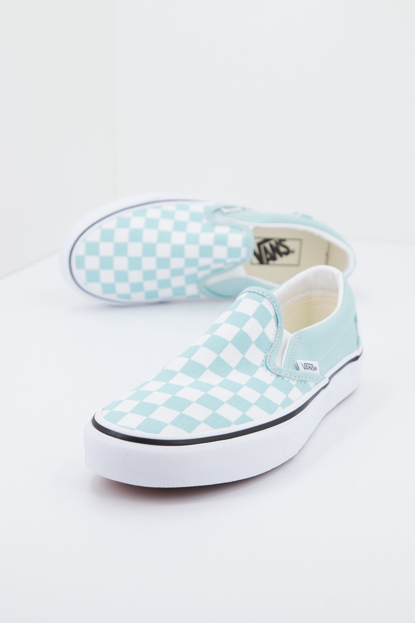 VANS CLASSIC SLIP-ON COLOR THEORY en color AZUL (1)