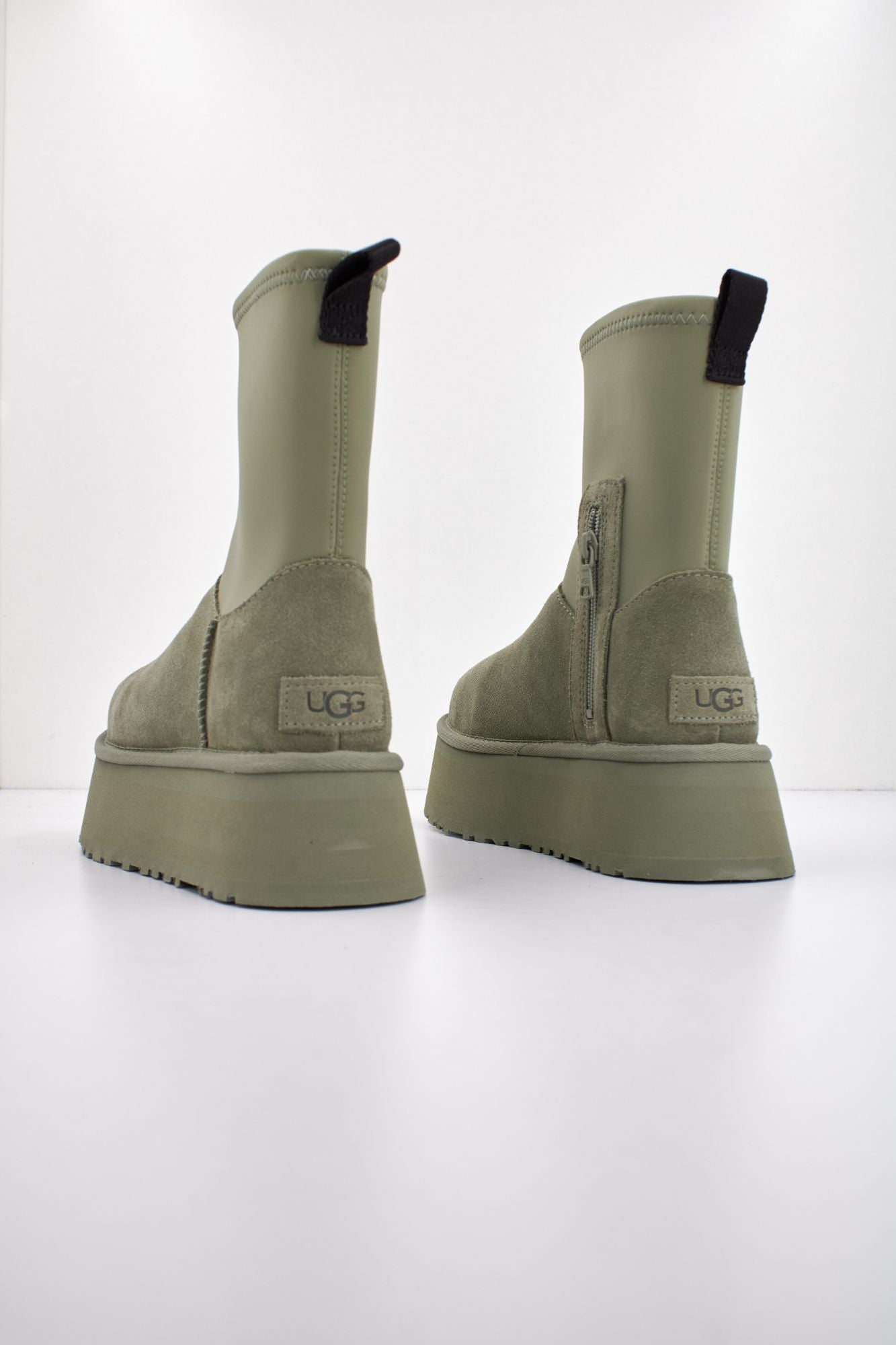 Ugg classic mini outlet kaki